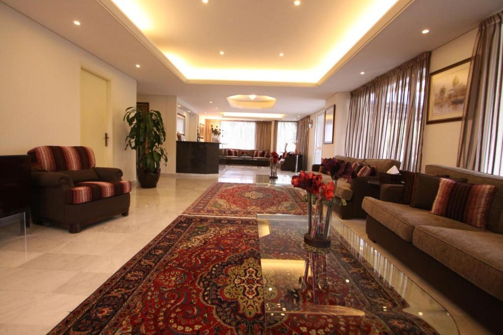 Residence De France Dbayeh Ngoại thất bức ảnh