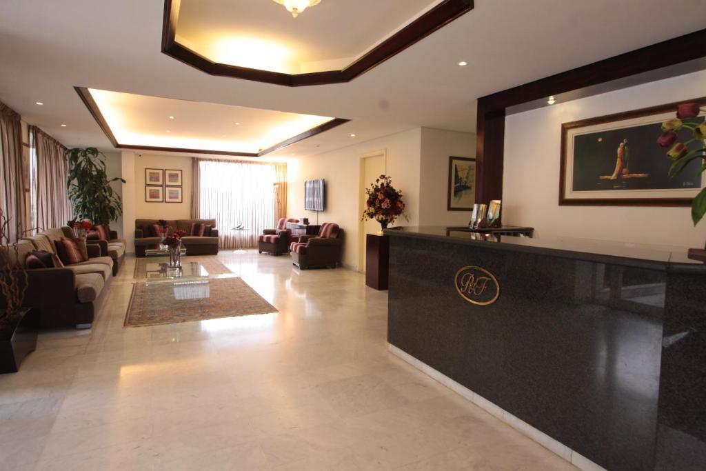 Residence De France Dbayeh Ngoại thất bức ảnh
